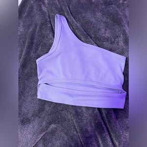 One strapped purple crop